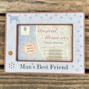 PLANET HOME ‘MAN’S BEST FRIEND’ MUSICAL FRAME LIKE NEW